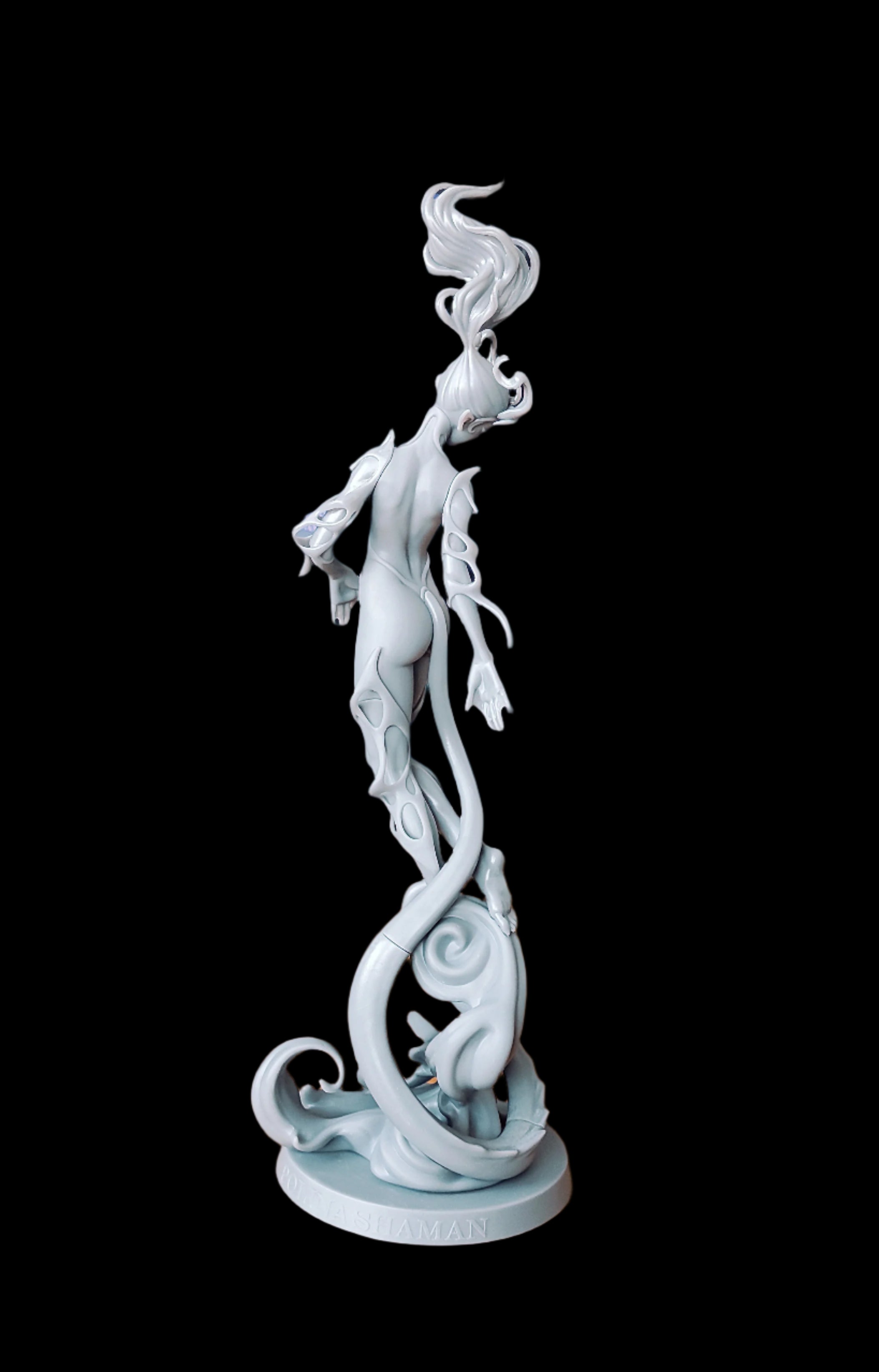 Phia - 1:8 Scale Figure