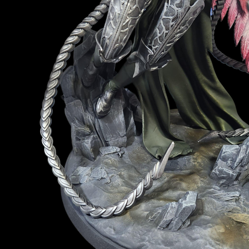 Avacyn The Purifier - MTG - 1:8 Scale Figure