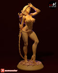 Poison Ivy - DC Comics - 1:6 Scale Collectible Figure