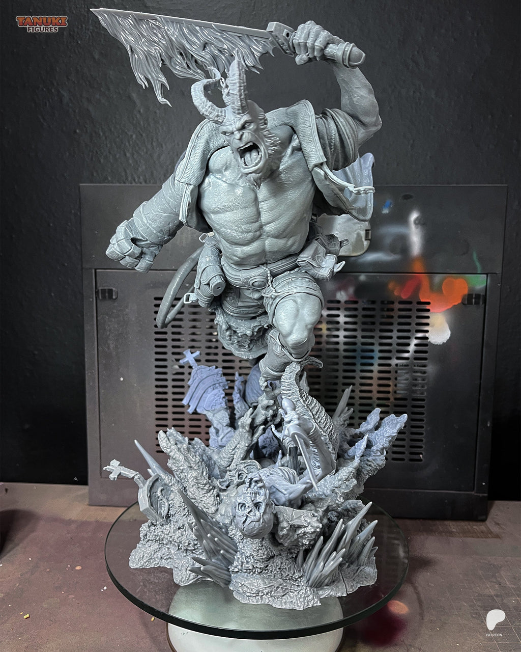 Hellboy - Dark Horse Comics - 1:6 Scale & Bust