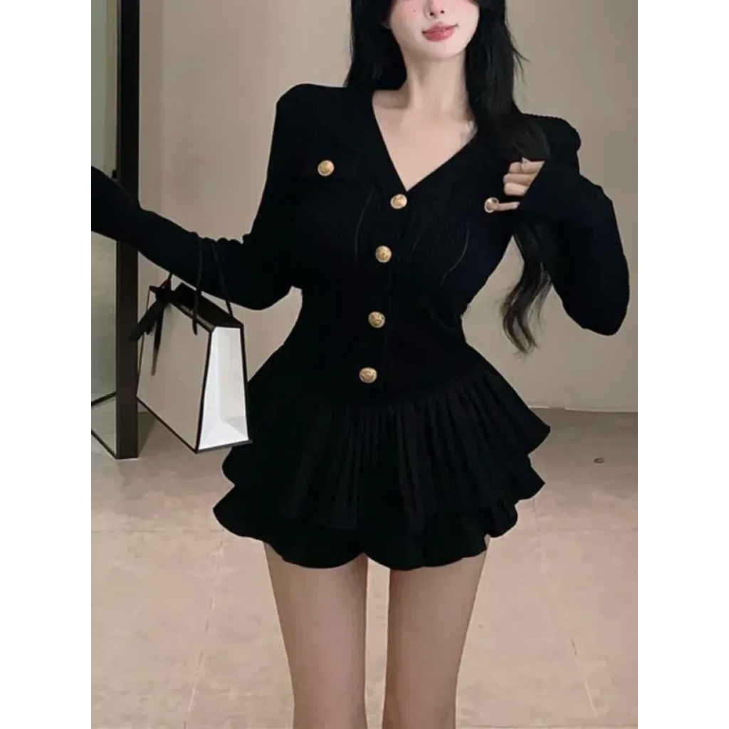 Y2K Kawaii Knitted Two-Piece Set – Elegant Mini Skirt Suit